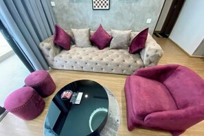 Room - Vinhomes Skylake Apartment- South Land (Hanoi)