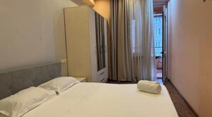 1 bedroom, Internet, bed sheets