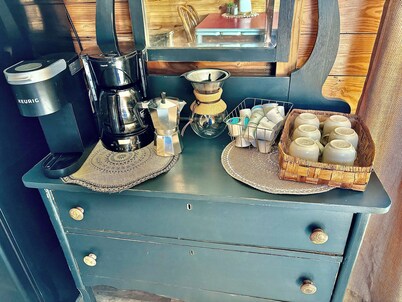 Santa Fe Chief Traincars Private and Secluded Retreat in the Country.