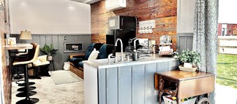 Santa Fe Chief Traincars Private and Secluded Retreat in the Country.