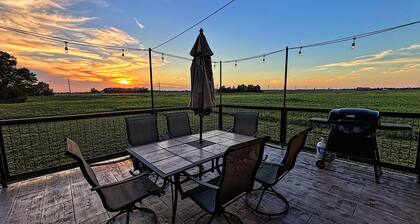 Santa Fe Chief Traincars Private and Secluded Retreat in the Country.