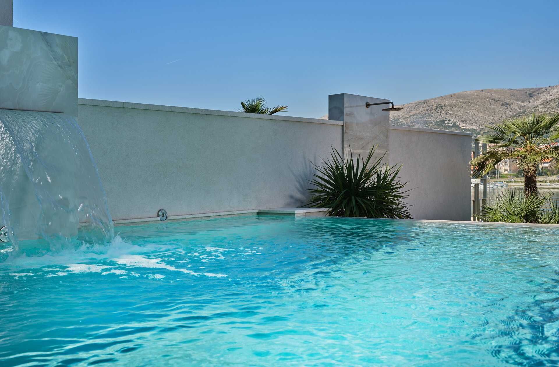 Beheizter Pool