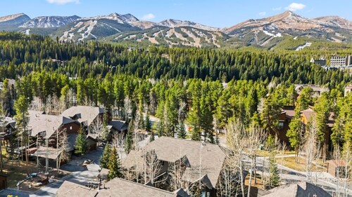 Private Hot Tub | Near Lift/Main St