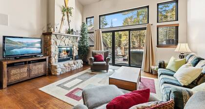 Private Hot Tub | Near Lift/Main St