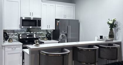 Cozy Luxurious 2 bedroom Apt New and Cleanly in Houston Tx