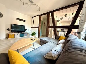 TV