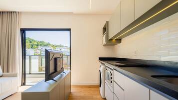 Basic Apartment | Interior