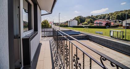 Cozy Triple Room with Balcony at Siva čaplja