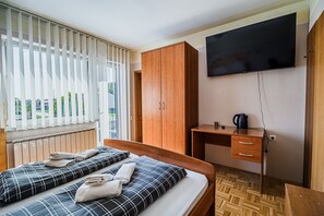 1 bedroom, Internet, bed sheets