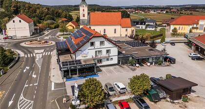 Double/Twin Room with Free parking at Siva Čaplja