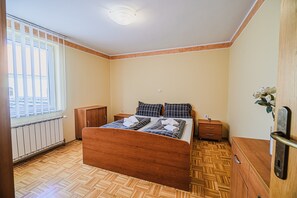 1 bedroom, Internet, bed sheets