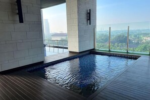 Unclassified image, 4 of 26, button - Fairview House - Luxstay near Airport (Kelapa Dua)