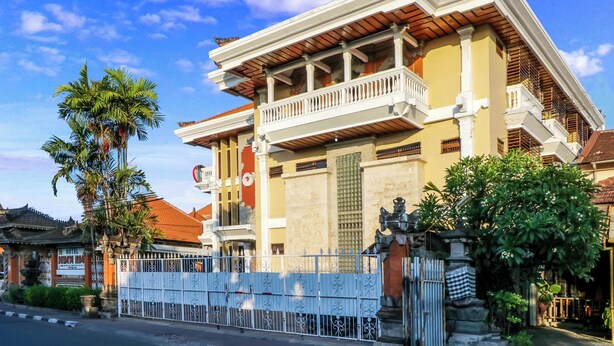 Sınıflandırılmamış resim, 20 üzerinden 1, düğme