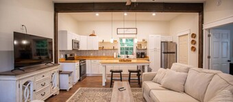 Family-Friendly Barn Retreat in West Jefferson, NC