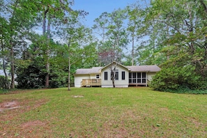 Exterior - Crab Point Hideaway (Morehead City)