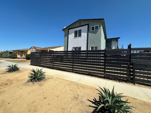 SOFI- KIA FORUM 2-bedroom HOME Los Angeles