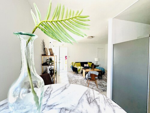 SOFI- KIA FORUM 2-bedroom HOME Los Angeles