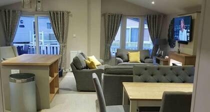Cayton Bay Caravan Park - Holiday Accommodation 6516