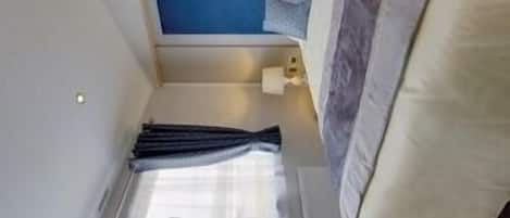 2 bedrooms, individually decorated, individually furnished, free WiFi