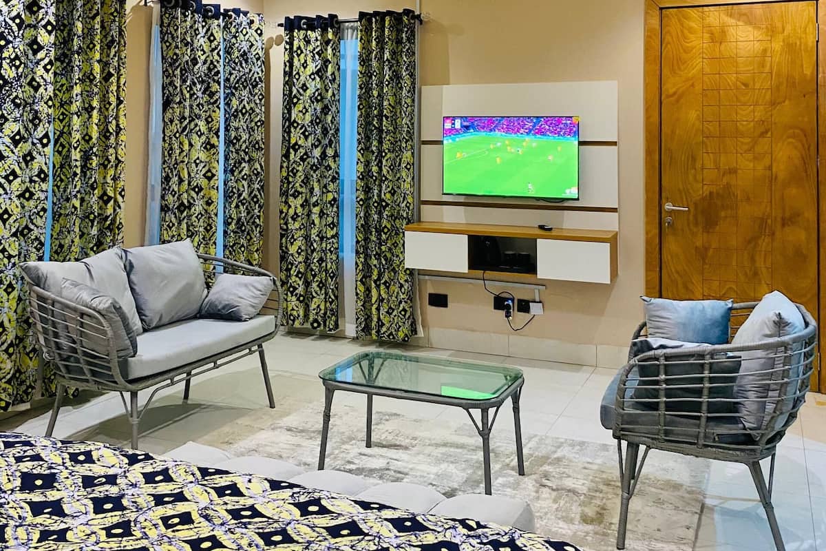 Luxury Suite, Balcony | Free WiFi