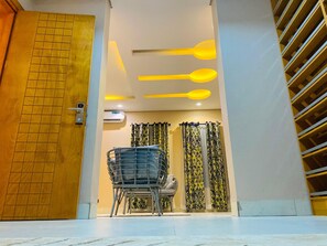 Suite luxueuse, balcon | Accès au Wi-Fi (inclus)