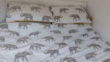 2 bedrooms, individually decorated, individually furnished, free WiFi