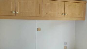 2 bedrooms, individually decorated, individually furnished, free WiFi