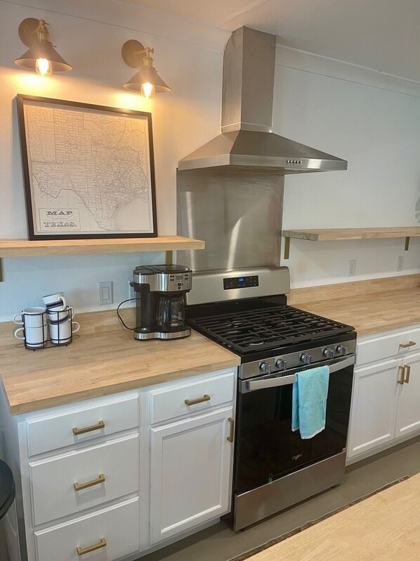 Microwave, oven, stovetop, dishwasher