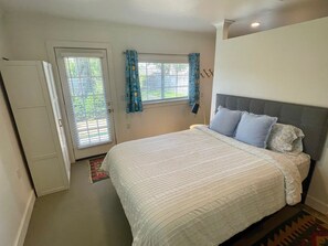 1 bedroom, iron/ironing board, Internet, bed sheets