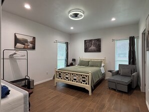 3 bedrooms, internet