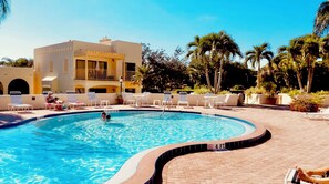 Outdoor pool, a heated pool