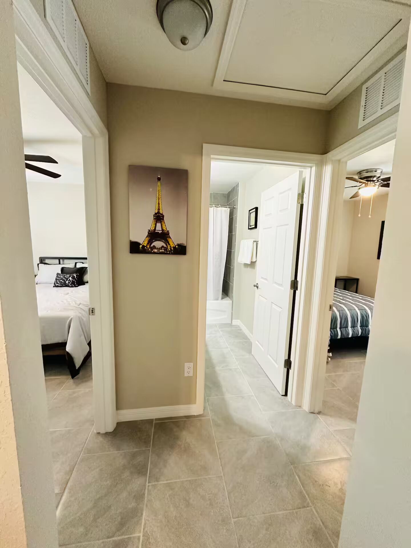 3 bedrooms, iron/ironing board, WiFi, bed sheets