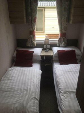 2 間臥室、獨特裝潢、布置獨特