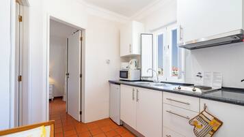 Apartment | Dapur peribadi | Peti sejuk mini, ketuhar gelombang mikro