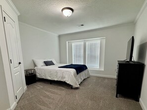 4 habitaciones, wifi gratis y ropa de cama 