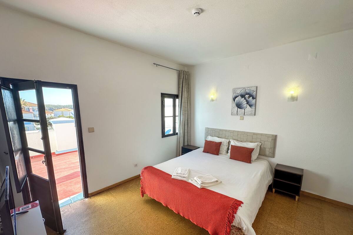 Double Room | Free WiFi