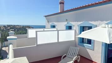 Twin Room | Balcony view