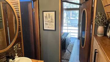 1 bedroom, free WiFi