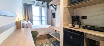 Attic 33 Travel Housing