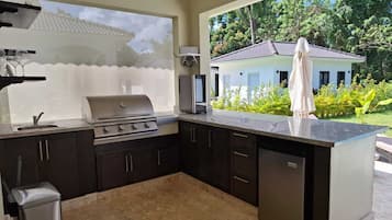 Villa, 5 chambres, accessible aux personnes à mobilité réduite, fumeurs | Intérieur