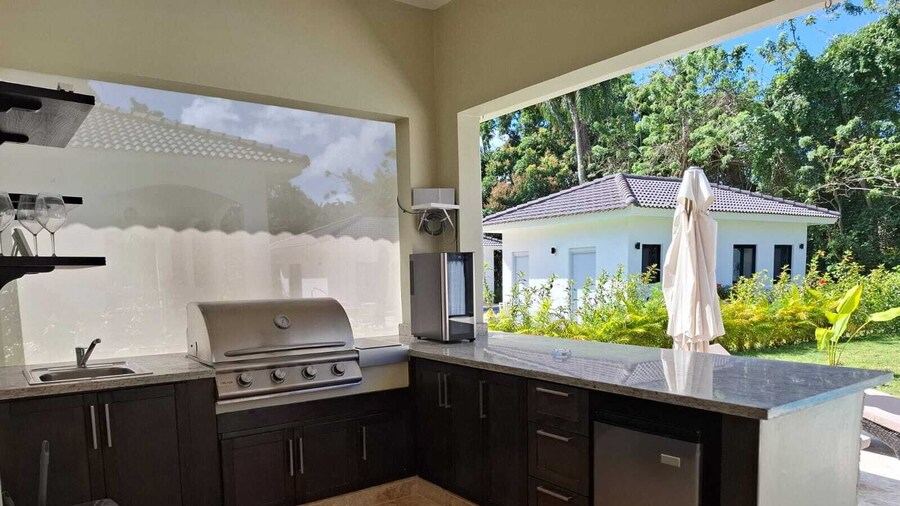 Luxury 5 Bedrooms Villa in Hispañola -sosua