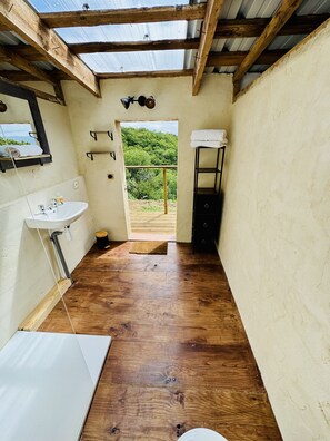 Shower - Bambou Dome - Cosy dome with panoramic mountain views, surrounded by beautiful nature (Riols)