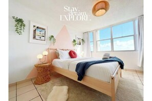 1 bedroom, internet, bed sheets