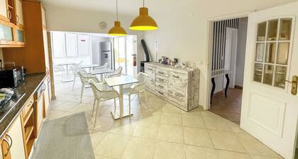 Casa Alagoinha by Umbral