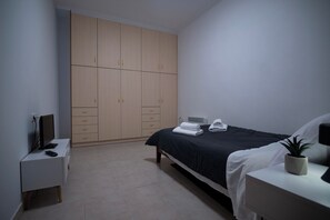 3 bedrooms, Internet