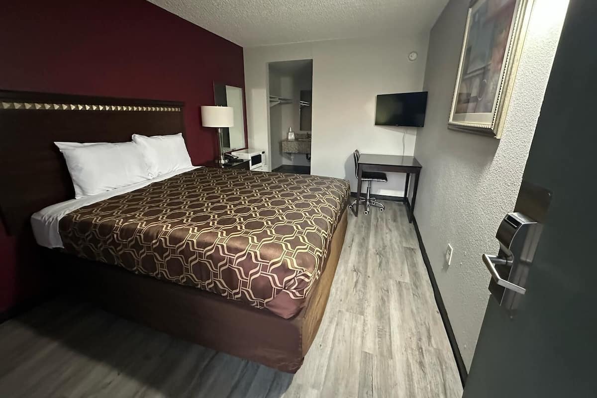 Fer et planche Ă repasser, accĂšs au Wi-Fi (inclus), literie fournie