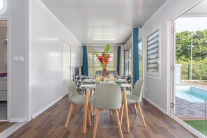 Dining - Bungalow Les Saintes 1 or 2 persons (Saint-François)
