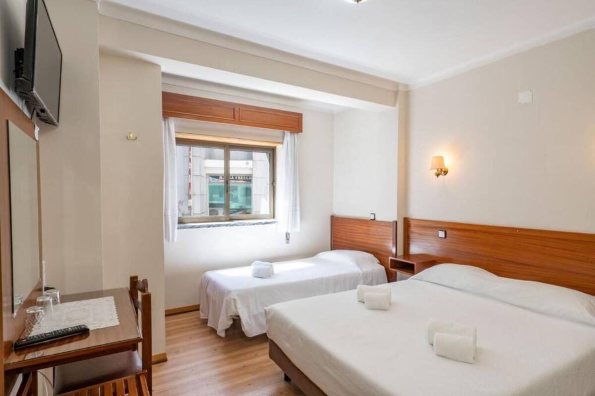 Quarto triplo | Wi-Fi de cortesia