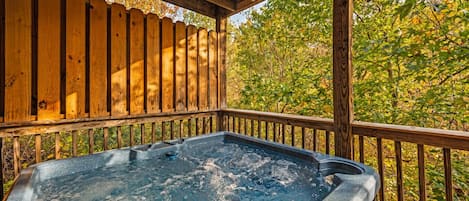 مغطس سبا خارجي