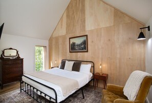 2 slaapkamers, een strijkplank/strijkijzer, wifi, beddengoed